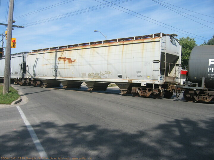 2004-10-01.0230.Guelph.jpg