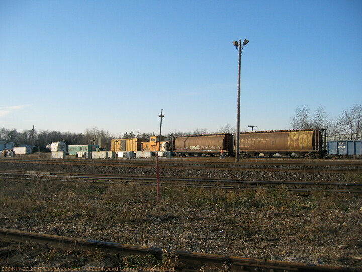 2004-11-22.2717.Guelph_Junction.jpg