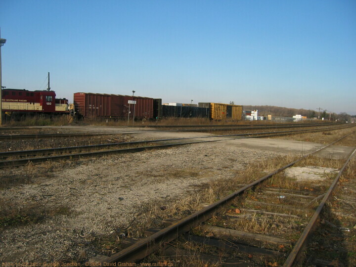 2004-11-22.2801.Guelph_Junction.jpg