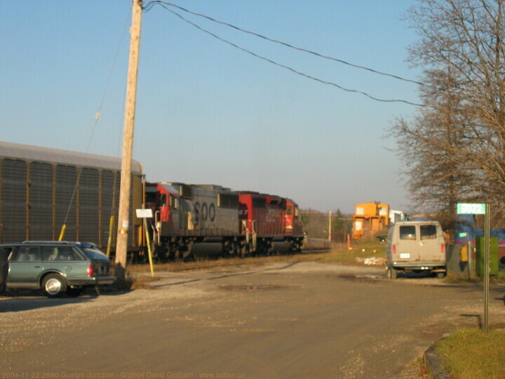 2004-11-22.2890.Guelph_Junction.jpg