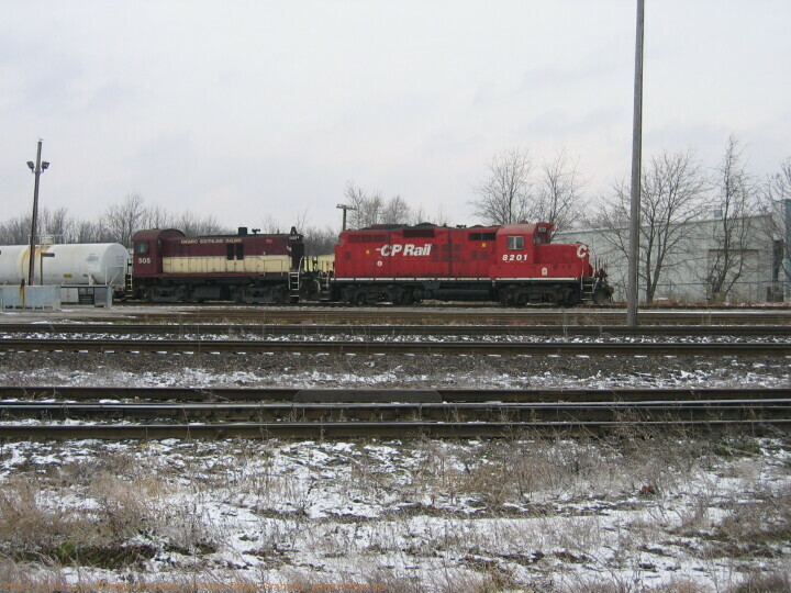 2004-11-26.3376.Guelph_Junction.jpg